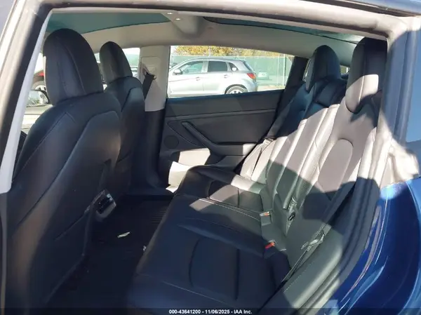 5YJ3E1EA0PF477531 2023 TESLA MODEL 3 - Image 8