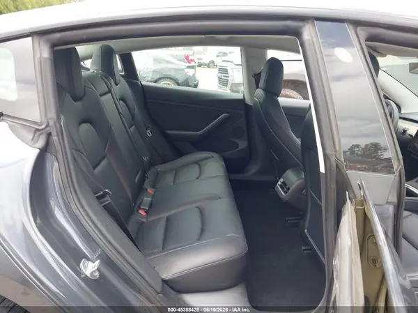 5YJ3E1EA0PF482504 2023 TESLA MODEL 3 - Image 8