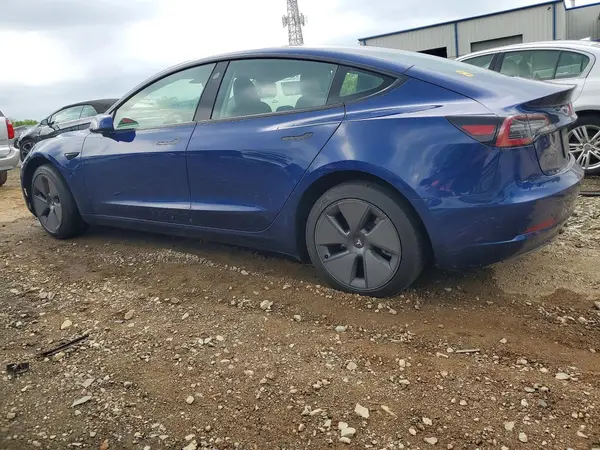 5YJ3E1EA0PF486147 2023 TESLA MODEL 3 - Image 2