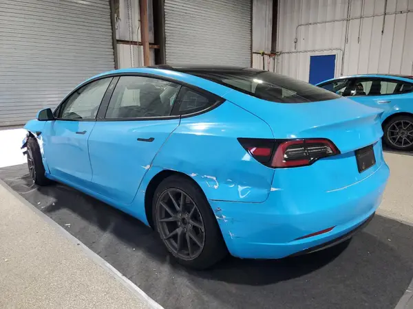 5YJ3E1EA0PF486407 2023 TESLA MODEL 3 - Image 2