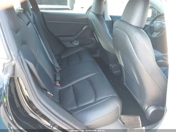 5YJ3E1EA0PF487346 2023 TESLA MODEL 3 - Image 8