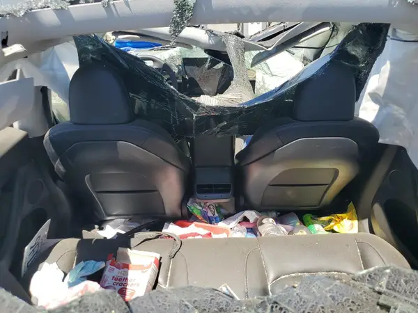 5YJ3E1EA0PF491347 2023 TESLA MODEL 3 - Image 8