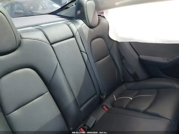 5YJ3E1EA0PF491705 2023 TESLA MODEL 3 - Image 8