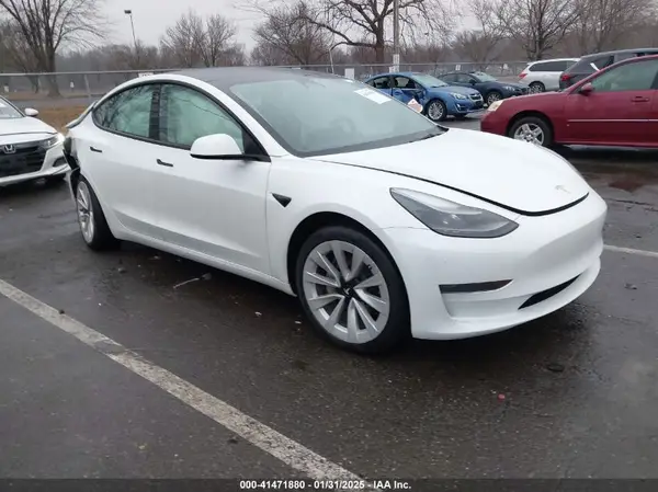 5YJ3E1EA0PF498895 2023 TESLA MODEL 3 - Image 1