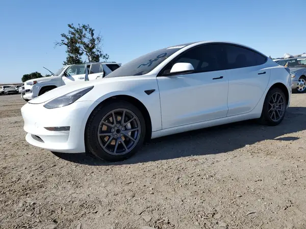 5YJ3E1EA0PF500273 2023 TESLA MODEL 3 - Image 1