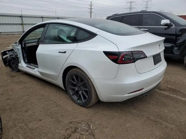 5YJ3E1EA0PF500970 2023 TESLA MODEL 3 - Image 2