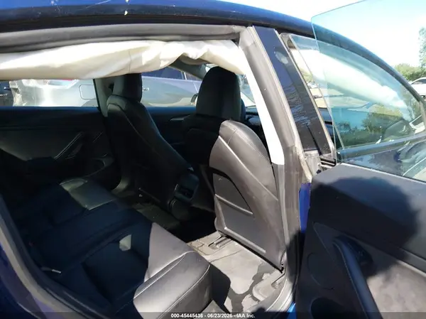 5YJ3E1EA0PF504047 2023 TESLA MODEL 3 - Image 8