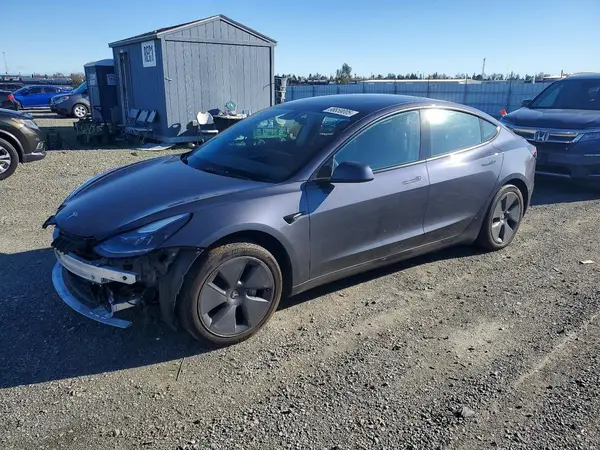 5YJ3E1EA0PF504971 2023 TESLA MODEL 3 - Image 1