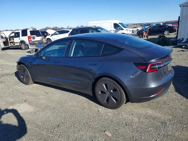 5YJ3E1EA0PF504971 2023 TESLA MODEL 3 - Image 2