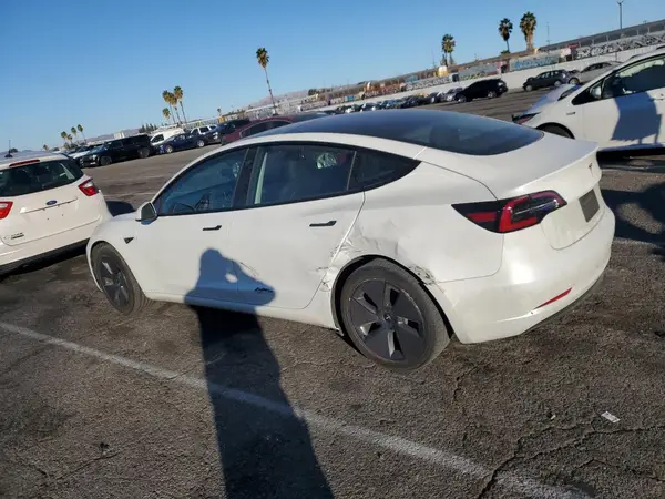 5YJ3E1EA0PF505277 2023 TESLA MODEL 3 - Image 2