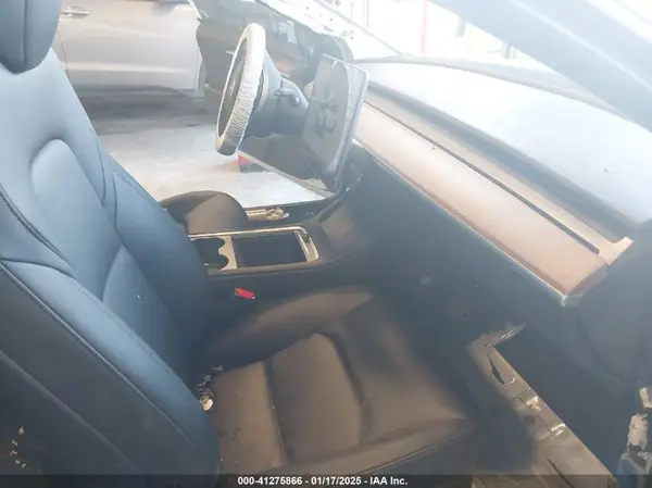 2023 TESLA MODEL 3 IAAI lot 41275866 auction photo 5