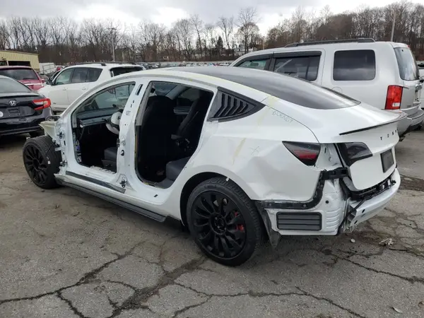 5YJ3E1EA0PF509331 2023 TESLA MODEL 3 - Image 2