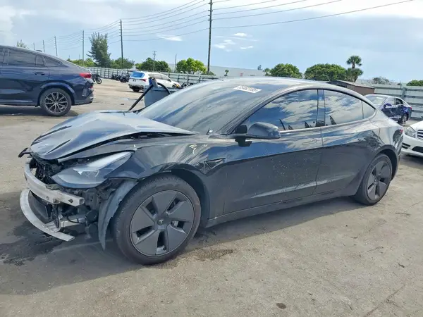 5YJ3E1EA0PF510981 2023 TESLA MODEL 3 - Image 1