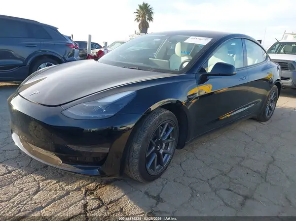 5YJ3E1EA0PF518305 2023 TESLA MODEL 3 - Image 2