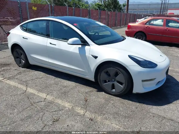 5YJ3E1EA0PF519311 2023 TESLA MODEL 3 - Image 1