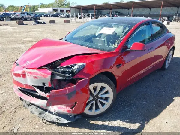 5YJ3E1EA0PF541213 2023 TESLA MODEL 3 - Image 2