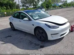 5YJ3E1EA0PF543558 2023 TESLA MODEL 3