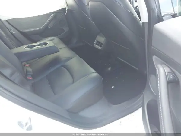 5YJ3E1EA0PF543558 2023 TESLA MODEL 3 - Image 8