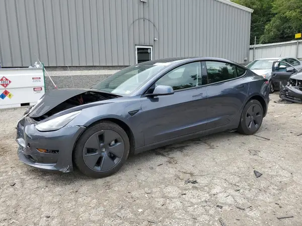 5YJ3E1EA0PF545696 2023 TESLA MODEL 3 - Image 1