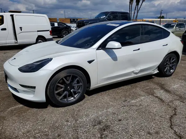 5YJ3E1EA0PF548923 2023 TESLA MODEL 3 - Image 1