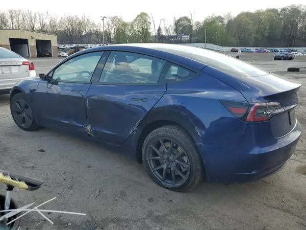 5YJ3E1EA0PF550980 2023 TESLA MODEL 3 - Image 2