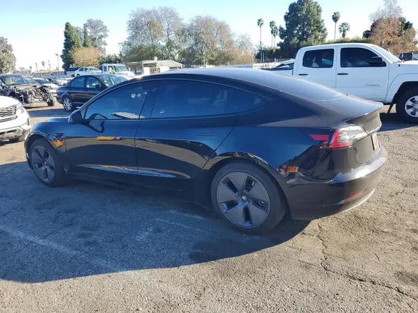 5YJ3E1EA0PF562384 2023 TESLA MODEL 3 - Image 2