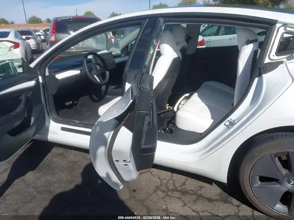 5YJ3E1EA0PF563941 2023 TESLA MODEL 3 - Image 8