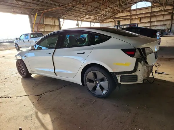5YJ3E1EA0PF571148 2023 TESLA MODEL 3 - Image 2