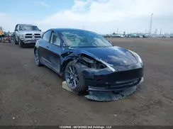 5YJ3E1EA0PF571683 2023 TESLA MODEL 3