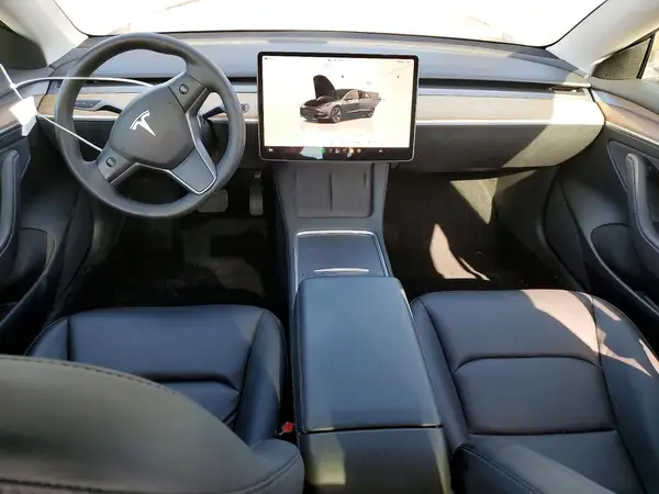 5YJ3E1EA0PF581632 2023 TESLA MODEL 3 - Image 8