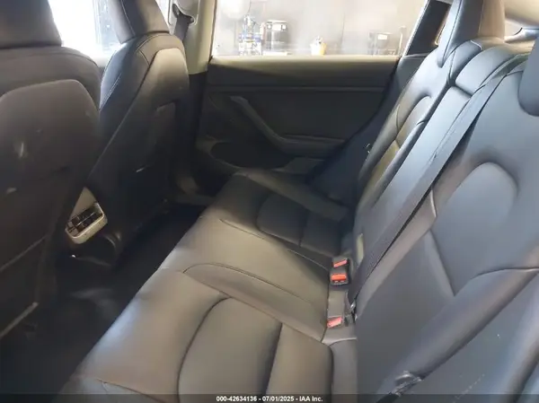 5YJ3E1EA0PF585700 2023 TESLA MODEL 3 - Image 8