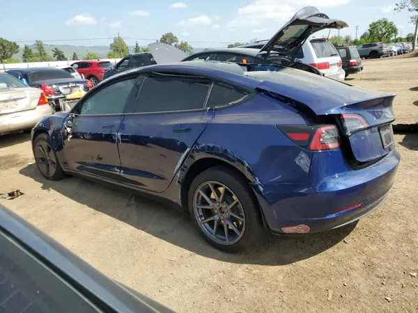 5YJ3E1EA0PF590685 2023 TESLA MODEL 3 - Image 2