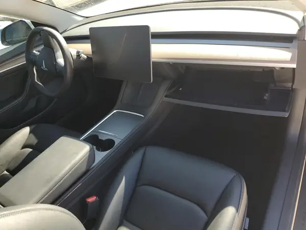 5YJ3E1EA0PF600714 2023 TESLA MODEL 3 - Image 8