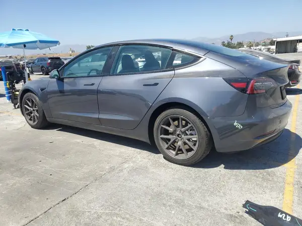 5YJ3E1EA0PF608568 2023 TESLA MODEL 3 - Image 2