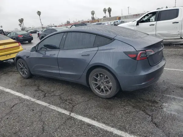 5YJ3E1EA0PF608683 2023 TESLA MODEL 3 - Image 2