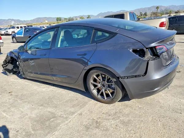 5YJ3E1EA0PF610756 2023 TESLA MODEL 3 - Image 2
