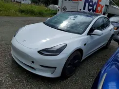 5YJ3E1EA0PF611499 2023 TESLA MODEL 3