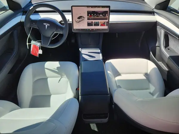 5YJ3E1EA0PF612264 2023 TESLA MODEL 3 - Image 8
