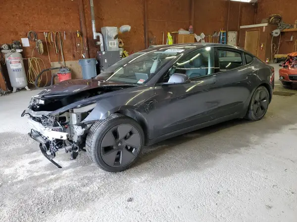 5YJ3E1EA0PF617500 2023 TESLA MODEL 3 - Image 1