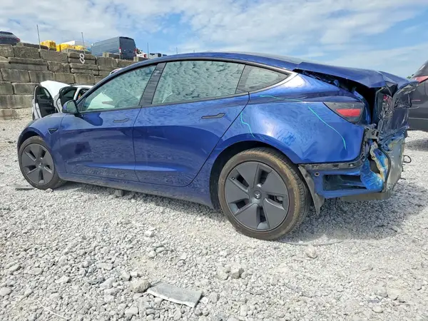 5YJ3E1EA0PF617965 2023 TESLA MODEL 3 - Image 2