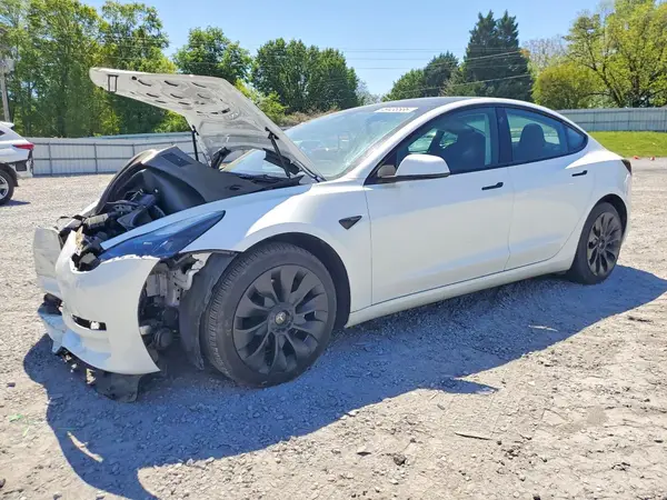 5YJ3E1EA0PF619957 2023 TESLA MODEL 3 - Image 1