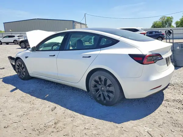 5YJ3E1EA0PF619957 2023 TESLA MODEL 3 - Image 2