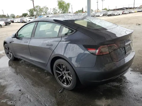 5YJ3E1EA0PF621224 2023 TESLA MODEL 3 - Image 2