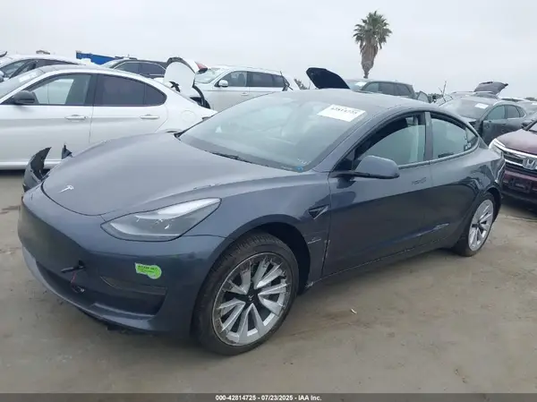 5YJ3E1EA0PF623202 2023 TESLA MODEL 3 - Image 2