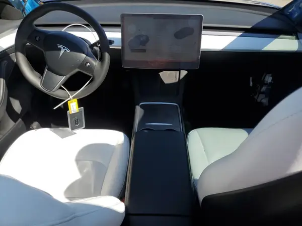 5YJ3E1EA0PF623913 2023 TESLA MODEL 3 - Image 8