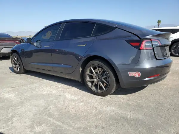 5YJ3E1EA0PF624205 2023 TESLA MODEL 3 - Image 2