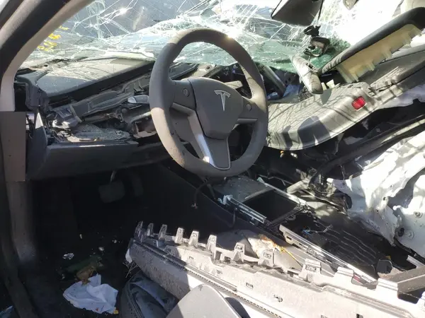 5YJ3E1EA0PF624558 2023 TESLA MODEL 3 - Image 8