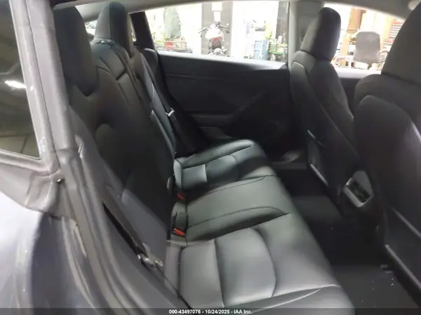 5YJ3E1EA0PF627556 2023 TESLA MODEL 3 - Image 8