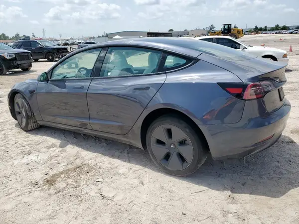 5YJ3E1EA0PF630151 2023 TESLA MODEL 3 - Image 2