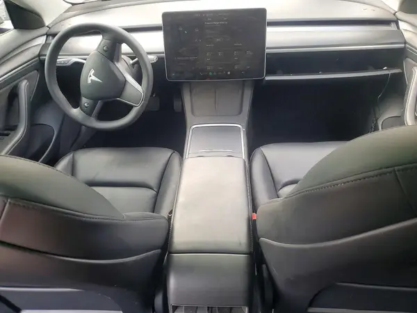 5YJ3E1EA0PF639383 2023 TESLA MODEL 3 - Image 8